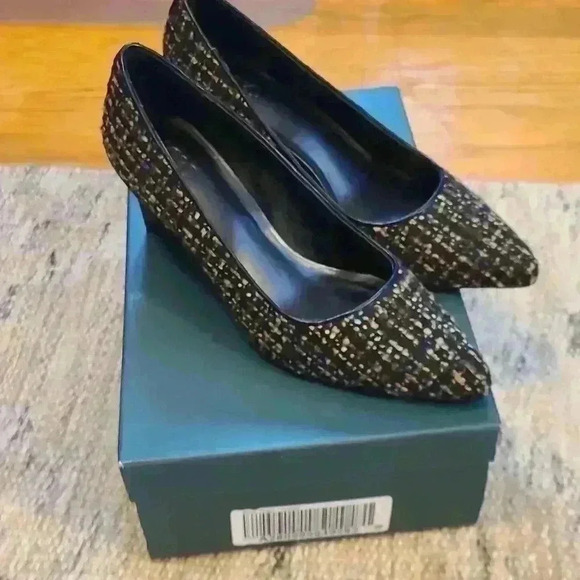 Brown Tweed Heels - Picture 6 of 6